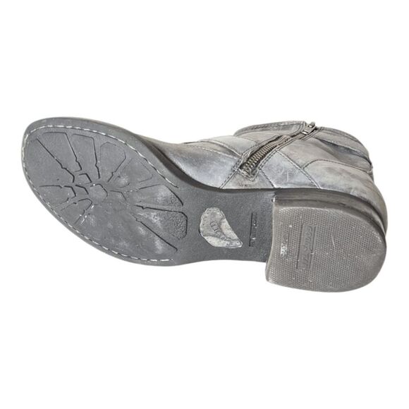 BORN Regis Grey Distressed  Leather Ankle Boot Size 10 - Picture 8 of 10